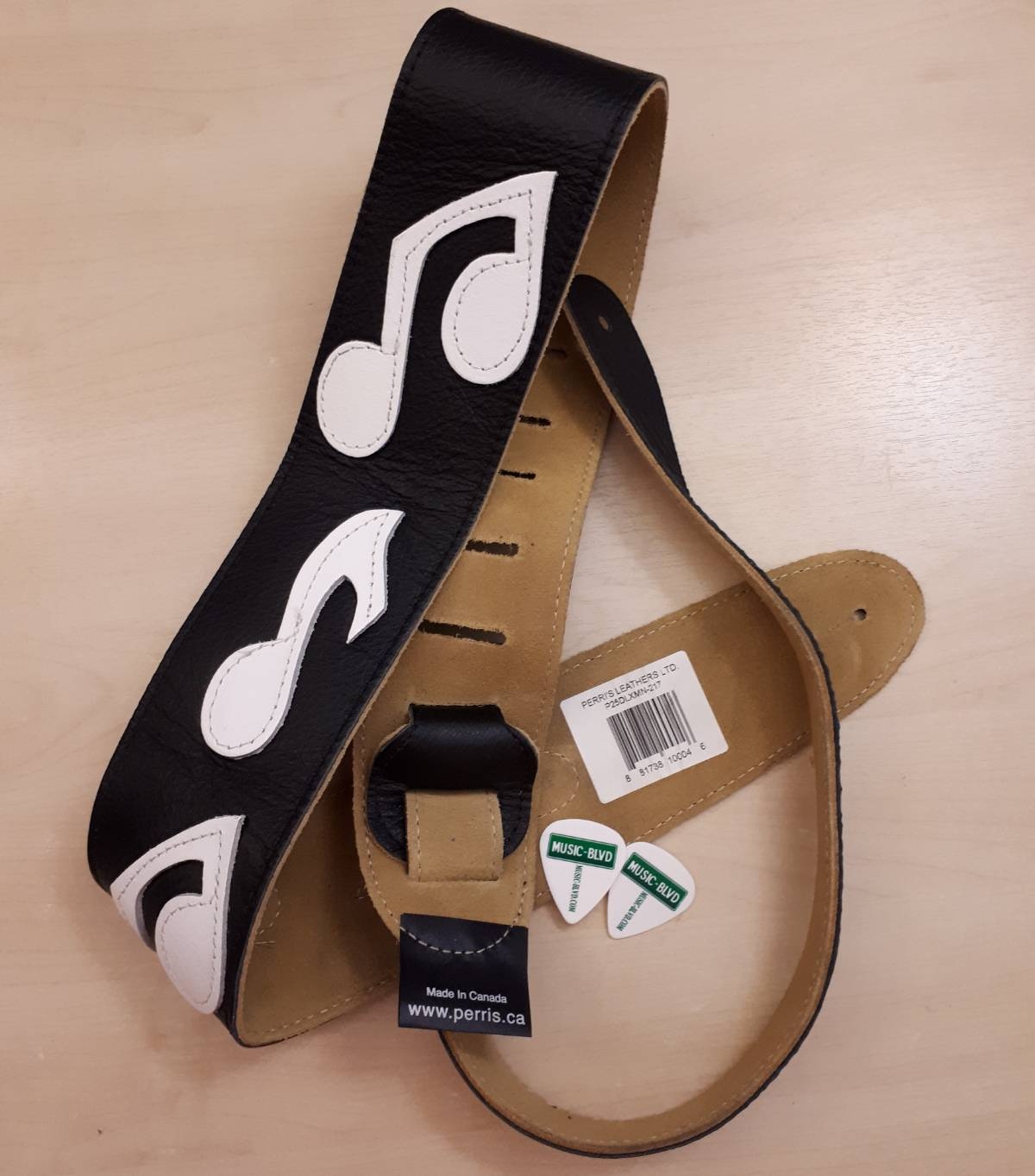 Perri's 2.5" Italian Leather Guitar Strap With Music Note