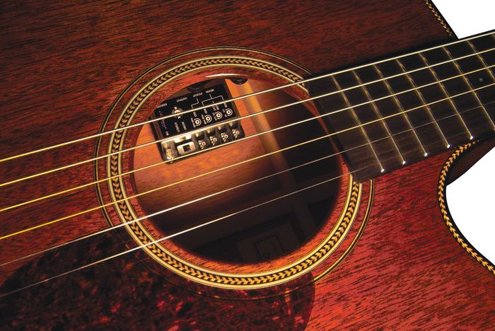 LR Baggs Internal Preamp/Mixier with Element and Ibeam Pickups and Remote Control II