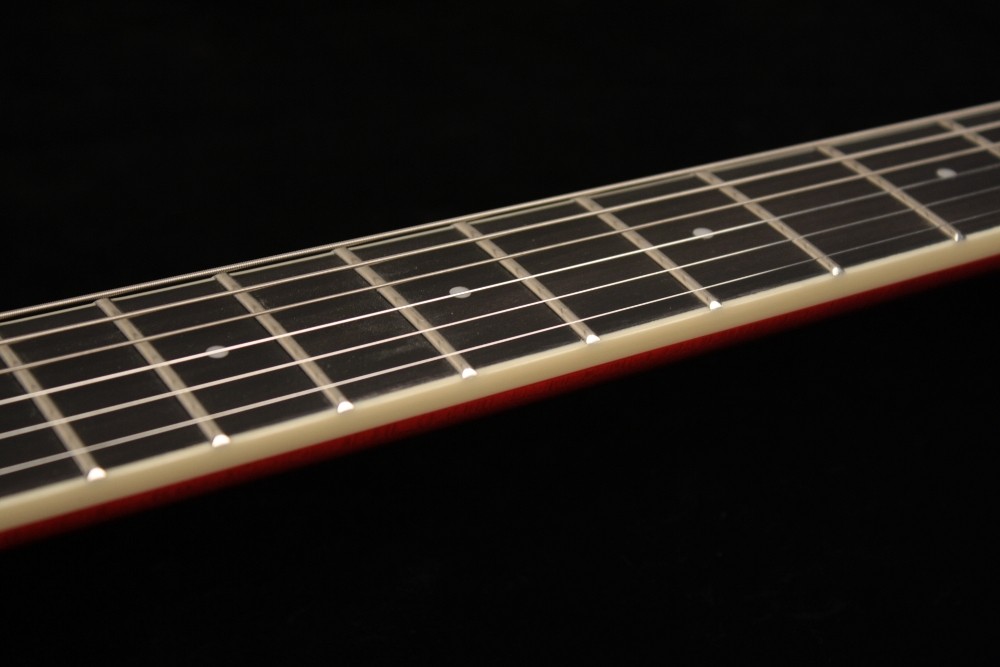 Hagstrom Viking II - Cherry Sunburst