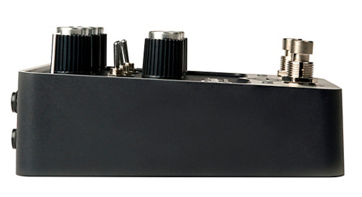 Universal Audio Starlight Echo Station Effects Pedal Black