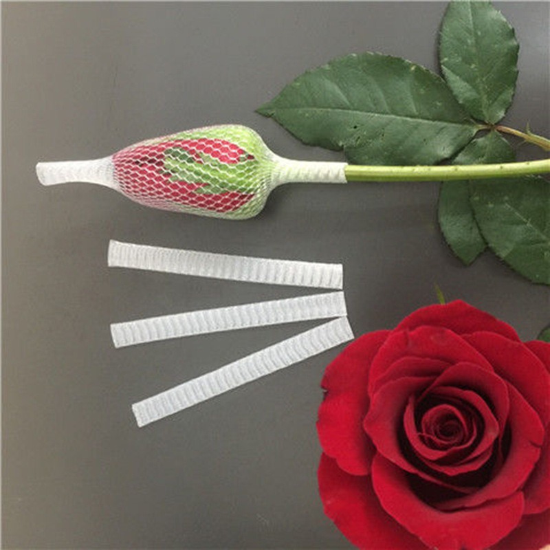 ใหม่!!! ตาข่ายห่อกุหลาบ แบบใส ไม่เปื่อยยุ่ย คนทำสวนกุหลาบนิยมใช้มาก เนื้อบางเบา กันกระแทกขั้นสุด ตาข่ายโฟมห่อดอกกุหลาบ แบบใส ตาข่ายห่อมะยงชิด เพื่อคงรูปทรงให้สวย ไม่เสียหายระหว่างขนส่ง จำนวน 1 กก.