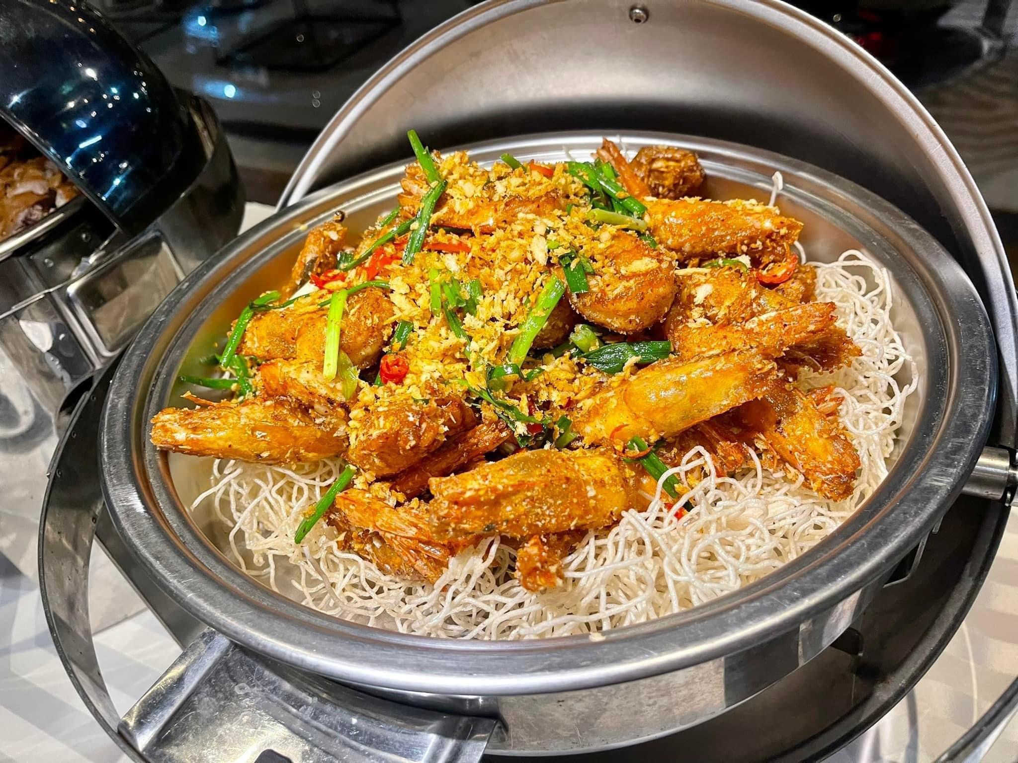 กุ้งคั่วพริกเกลือ