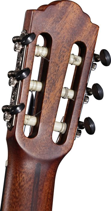 Guild GAD Series GC-2 Classical Acoustic Guitar Natural