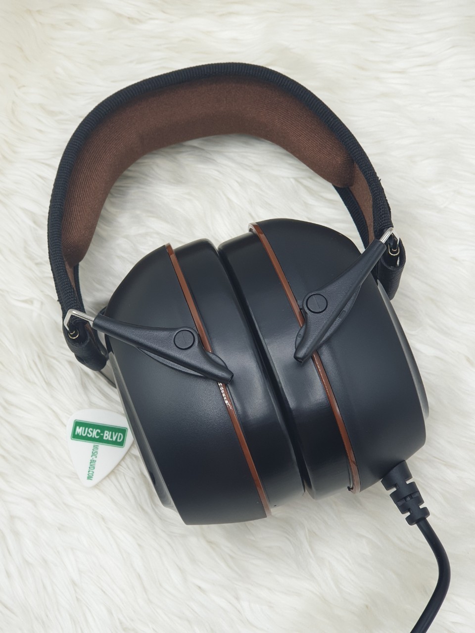 Behringer DH100 Professional Drummer Headphones