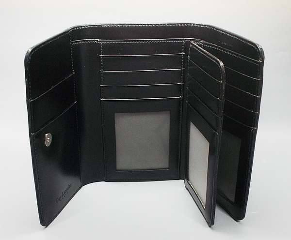 กระเป๋าสตางค์ Guy Laroche กรม-ดำ ใหม่ แท้