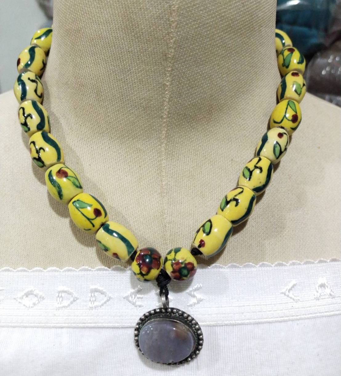 สร้อยคอแฟชั่น เนื้องาน เซรามิก