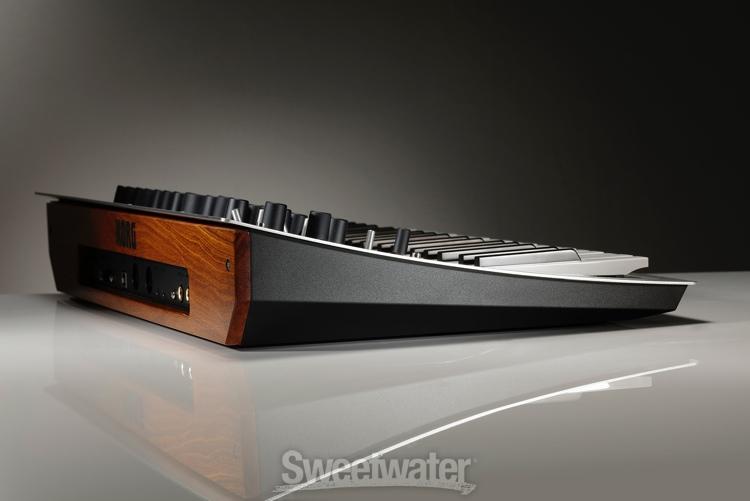 Korg minilogue 4-voice Analog Synthesizer