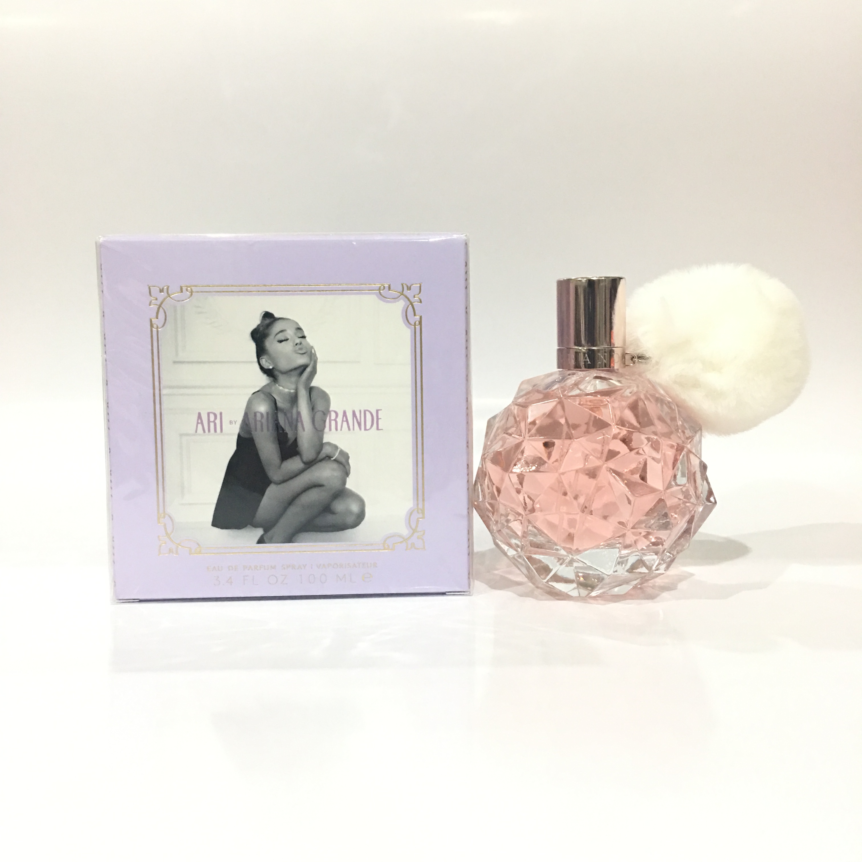 น้ำหอมแท้แบ่งขาย Ariana Grande Ari Eau de Parfum