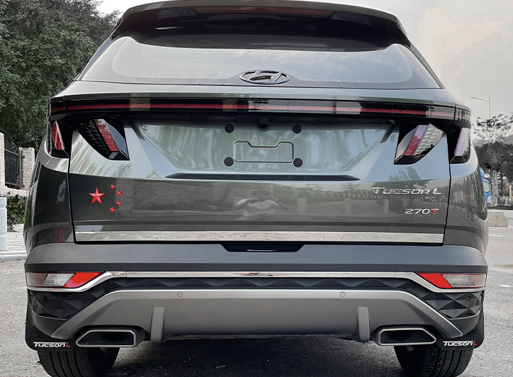 ชุดโครเมี่ยมแต่งท้ายรถยนต์ Hyundai CRETA ฮุนได เครต้า