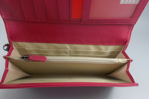 กระเป๋าสตางค์ ELLE แดงมะเหมี่ยว ใหม่ แท้