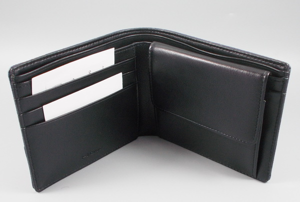 กระเป๋าสตางค์ HOW กรมท่า ใหม่ แท้