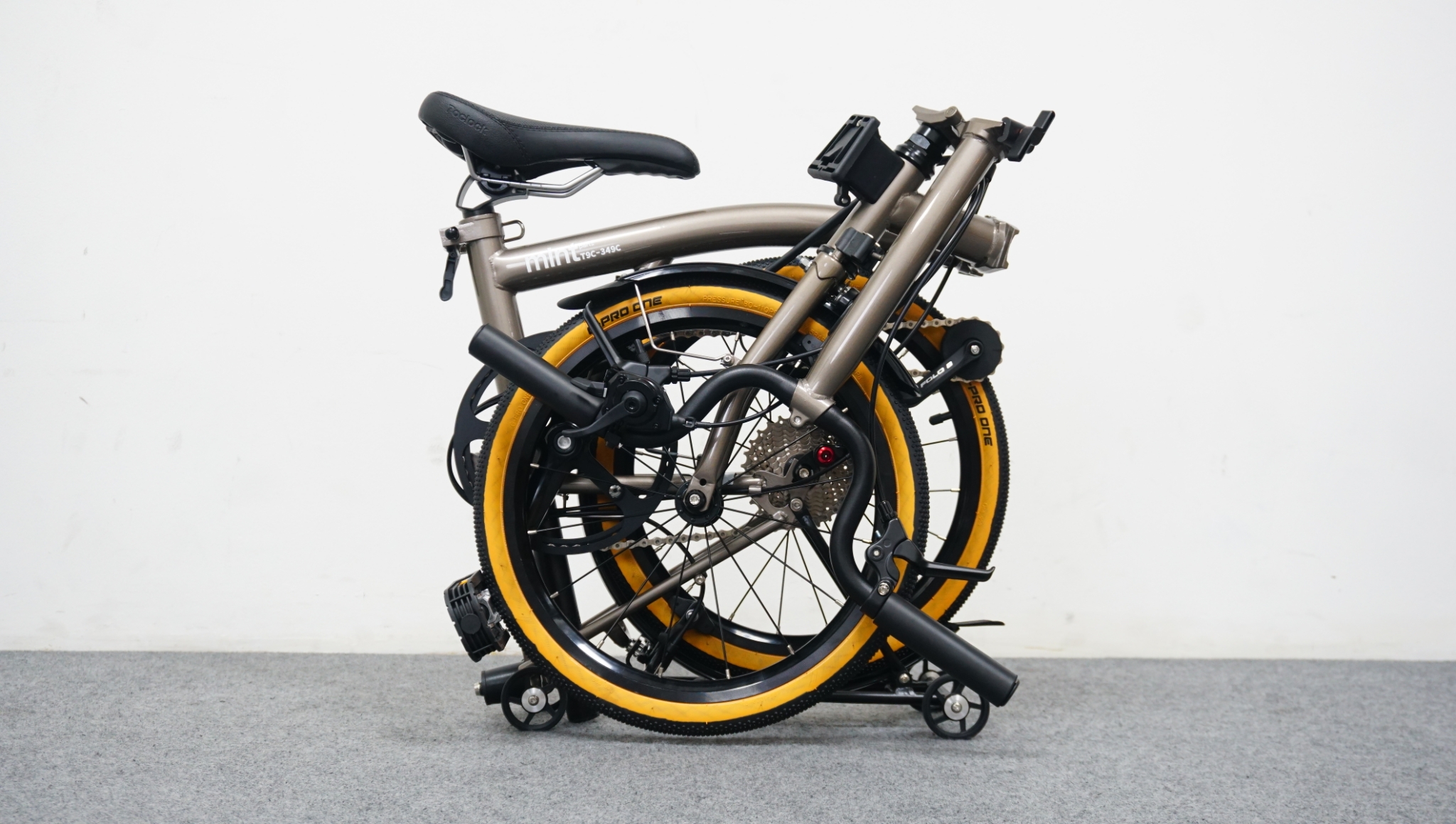 รถพับแบบบรอมตั๊น Mint T9C 349C 9SP มีให้เลือก 7 สี (สีอัพเดทตามภาพ 10/25)