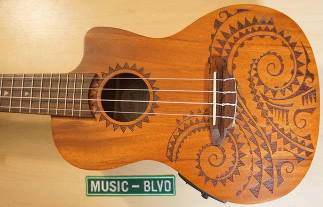 Luna Guitars Tattoo Concert Ukulele w/ Preamp