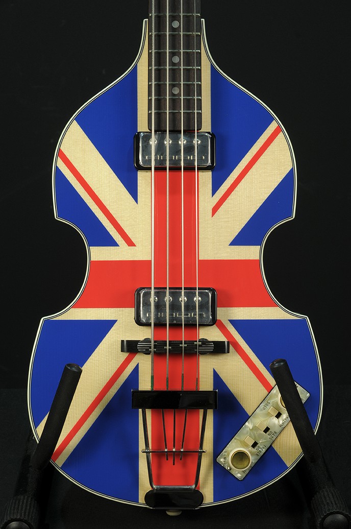 Hofner 60th Jubilee Limited Edition Union Jack V62 Violin Bass
