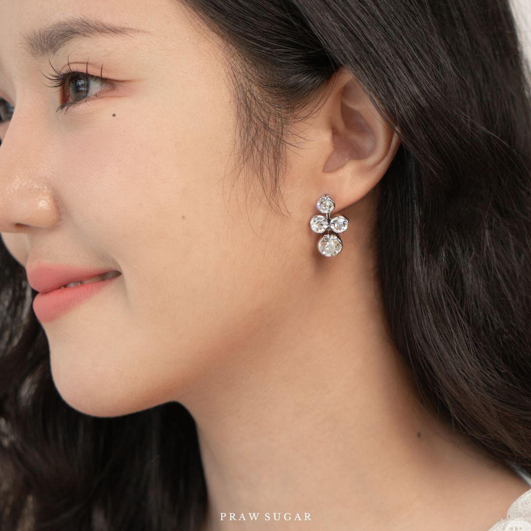 Swarovski Chandelier Earrings - ต่างหูคริสตัลทรงระย้า