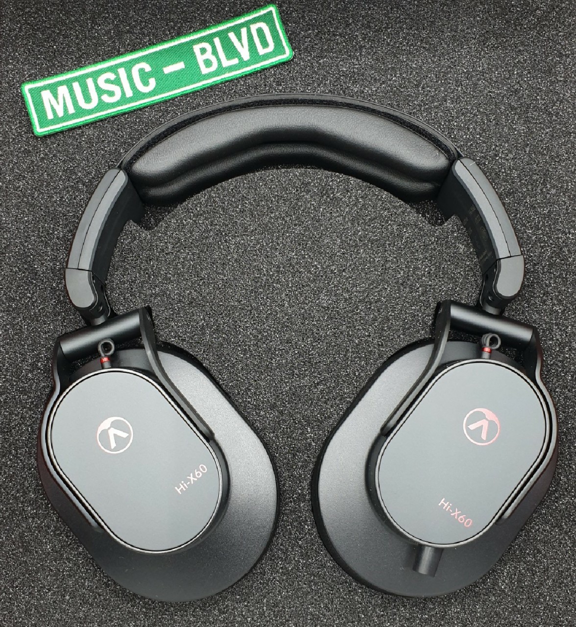 Austrian Audio Hi-X60 Professional Closed-back Over-ear Headphones
