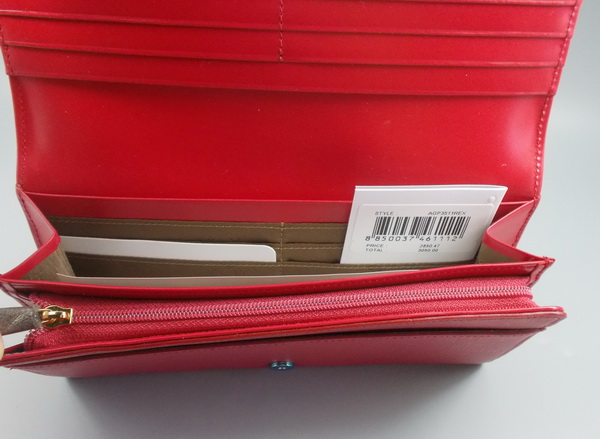 กระเป่าสตางค์ Guy Laroche แดงมะเหมี่ยวเมทาลิก ใหม่ แท้