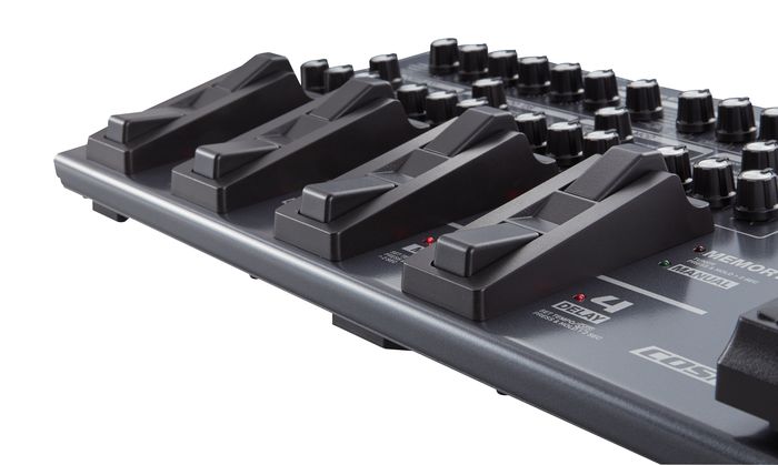 Boss ME-80 Guitar Multi-Effects Pedal