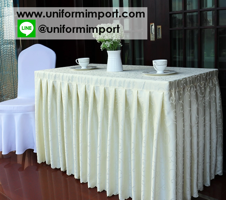 ผู้ปูโต๊ะแบบจีบรอบผ้าซาตินมีลวดลาย ++คลิกดูขนาดด้านใน ผ้าปูโต๊ะสำเร็จรูป ผ้าคลุมโต๊ะสำเร็จรูป ผ้าปูโต๊ะแบบจีบรอบ ผ้าคลุมโต๊ะ ผ้าปูโต๊ะรีสอร์ท