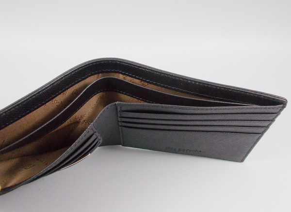 กระเป่าสตางค์ Guy Laroche ดำ ใหม่ แท้