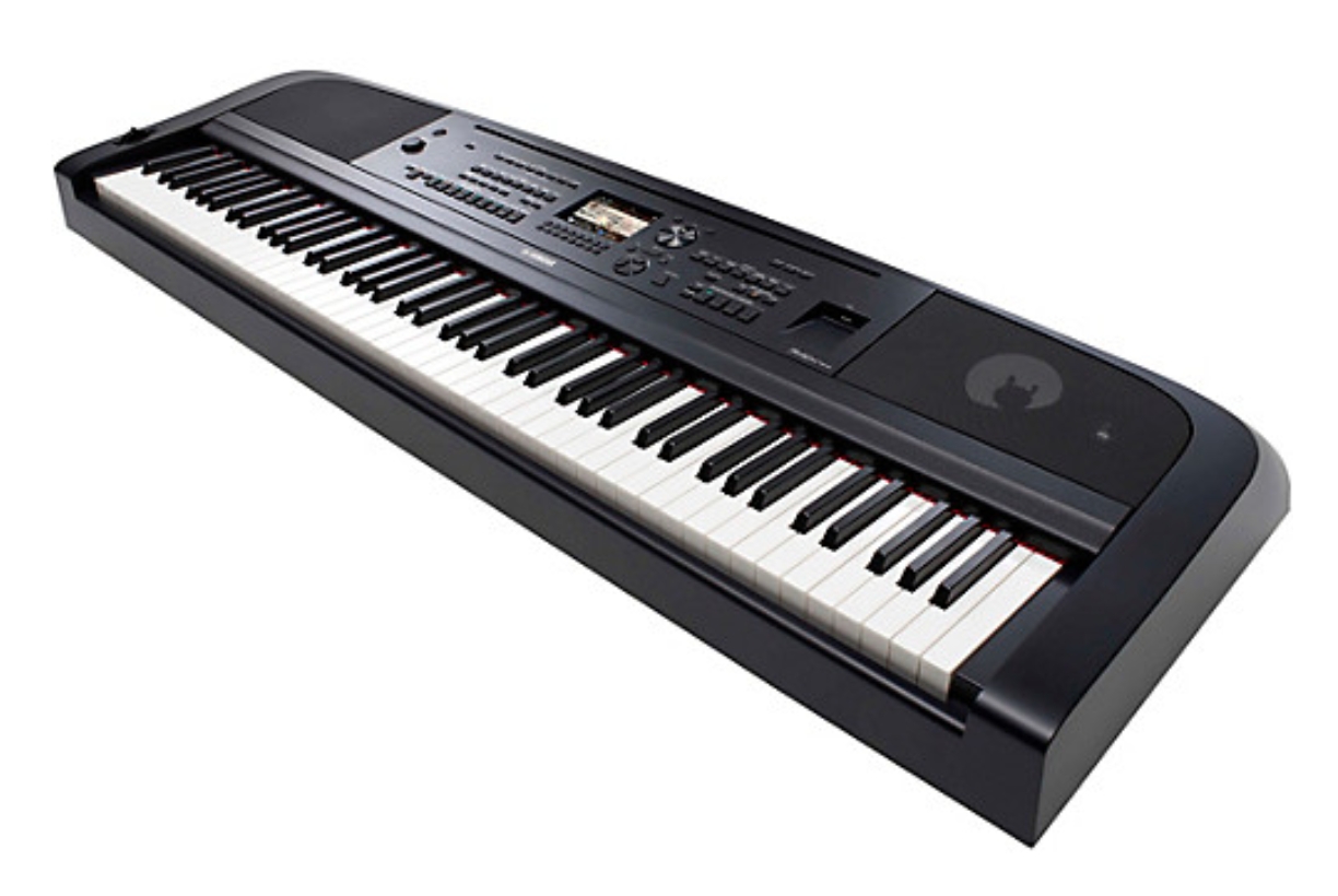 Yamaha DGX-670 88-Key Portable Grand