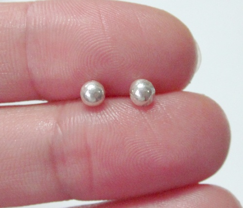 SALE 50%!! ต่างหูเงินแท้ ตุ้มกลม