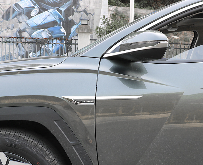 เพจกันกระแทกติดข้างรถ Hyundai CRETA ฮุนได เครต้า มีหลายสี จำนวน 2 ชิ้น