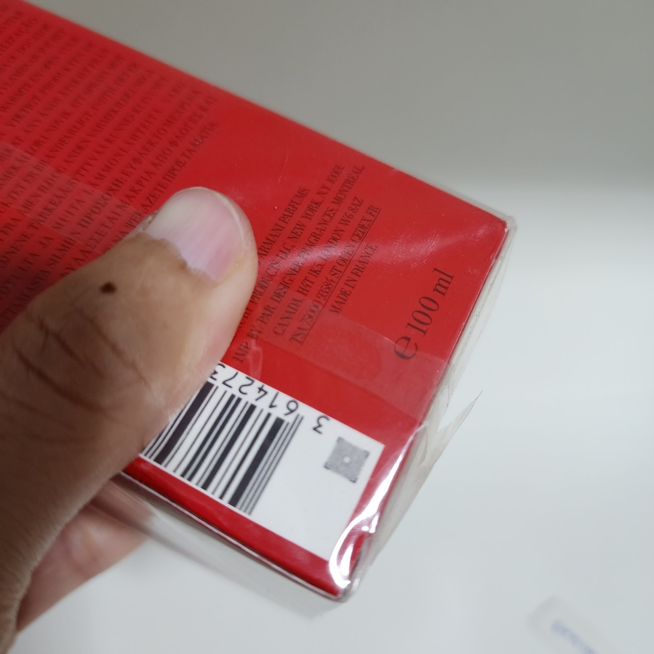 น้ำหอม Giorgio Armani Si Passione Eclat EDP 100ml กล่องซีลซีลไม่สวยซีลแตกซีลหลุด