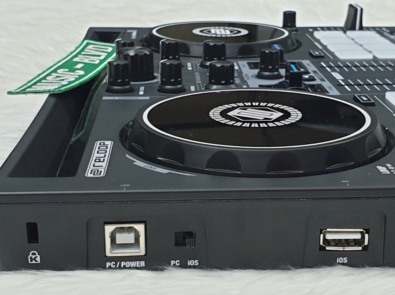 Reloop Buddy 2-channel DJ Controller