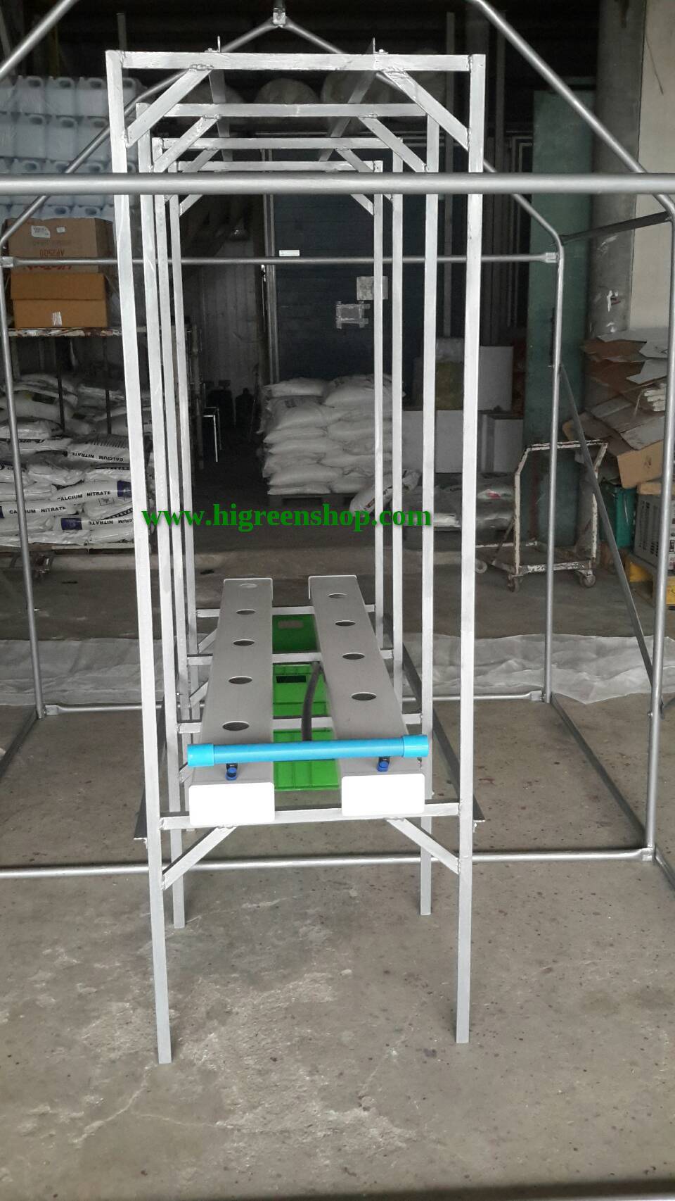 โรงเรือนปลูกเมล่อน+โต๊ะปลูกเมล่อน ปลูกได้ 10 ต้น พร้อมอุปกรณ์ปลูก 2 รอบปลูก