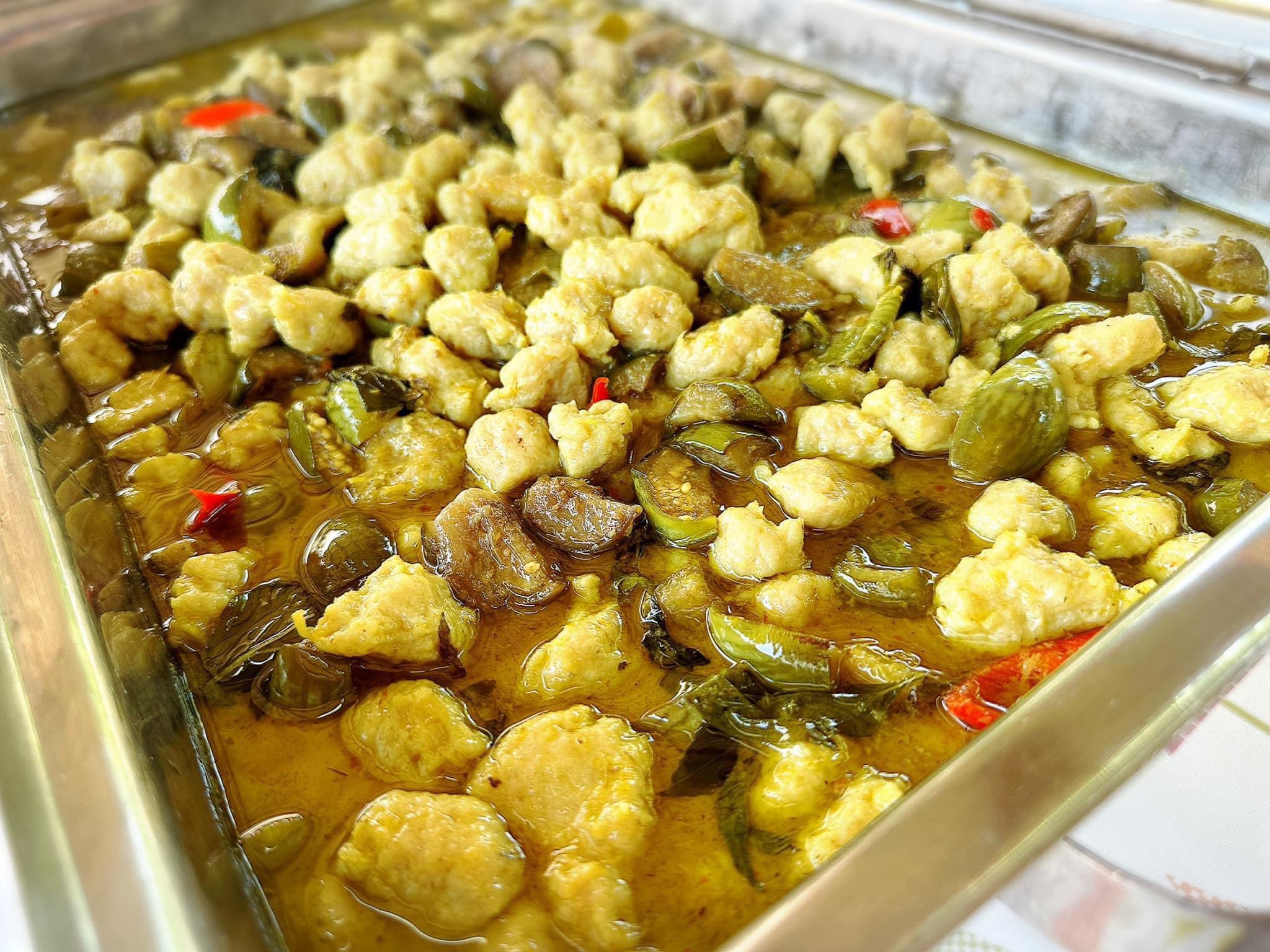 เขียวหวานลูกชิ้นปลากราย