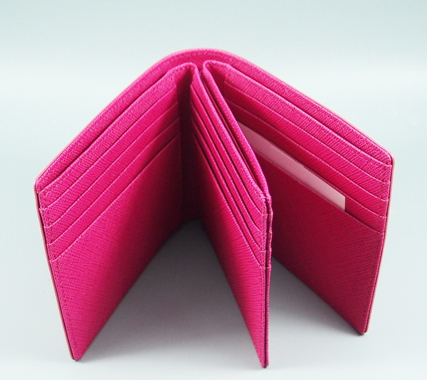 กระเป่าสตางค์ Guy Laroche บานเย็น ใหม่ แท้