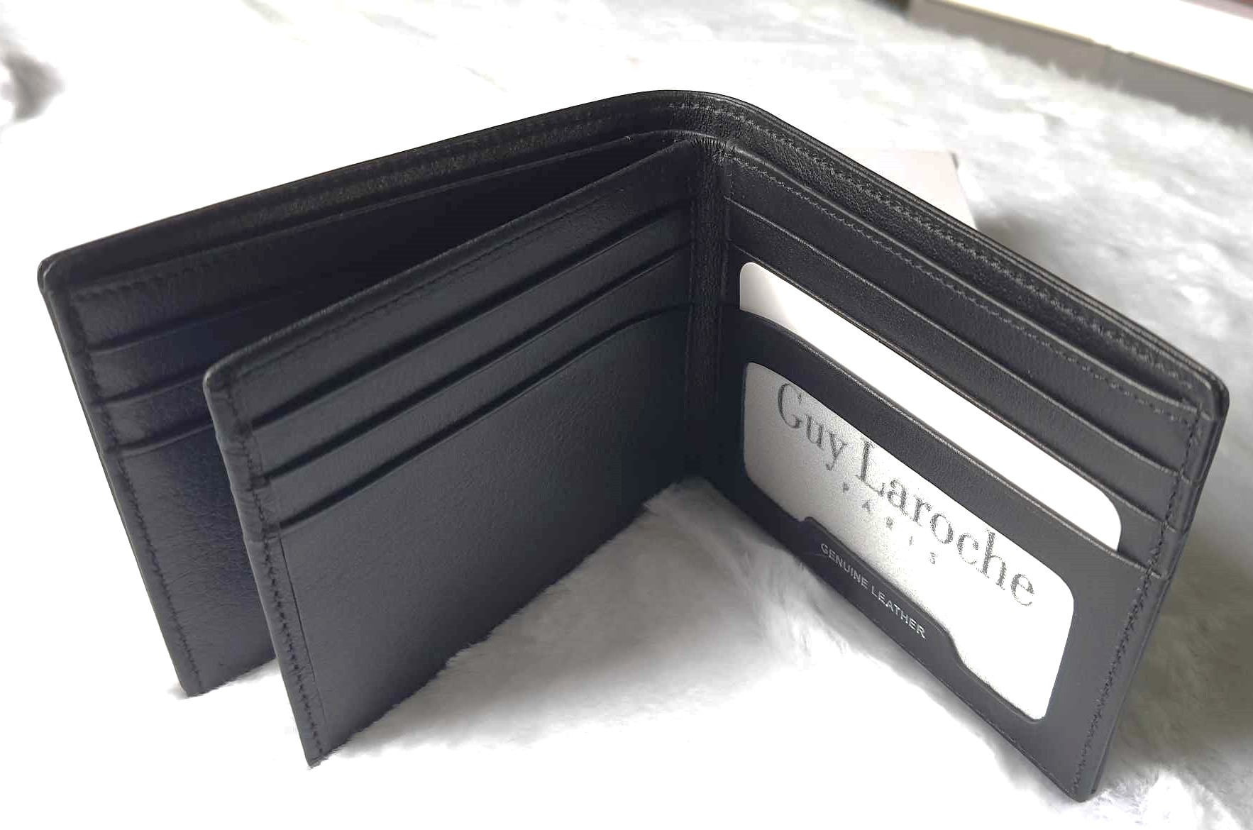 กระเป่าสตางค์ Guy Laroche ดำ ใหม่ แท้