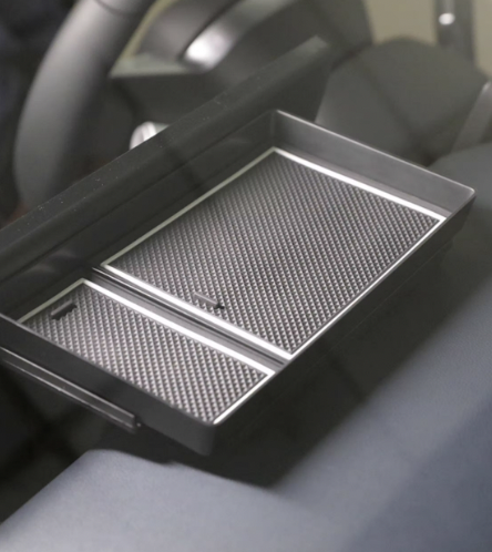 GAC Aion Y Plus กล่องเก็บของหลังจอ ที่เก็บของในรถยนต์