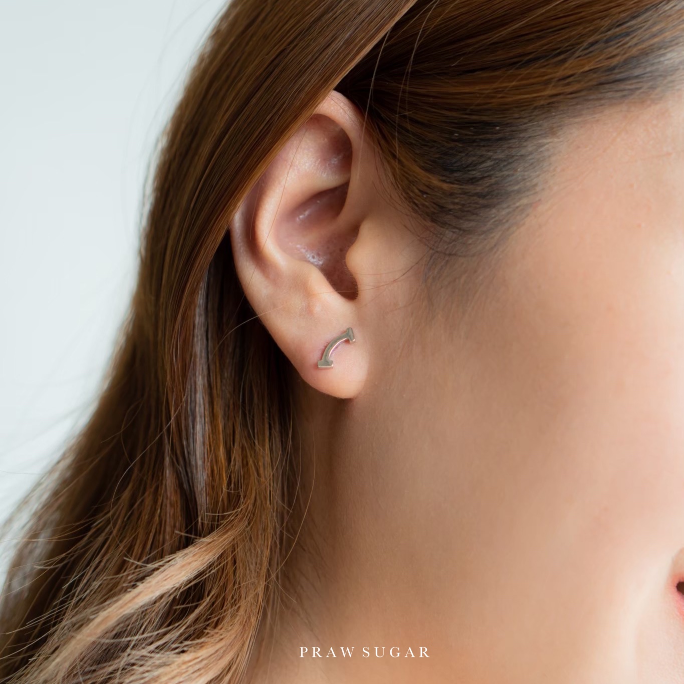 Smiley Earrings - ต่างหูยิ้มได้ (ก้านต่างหูเงินแท้) (มี 2 สี)