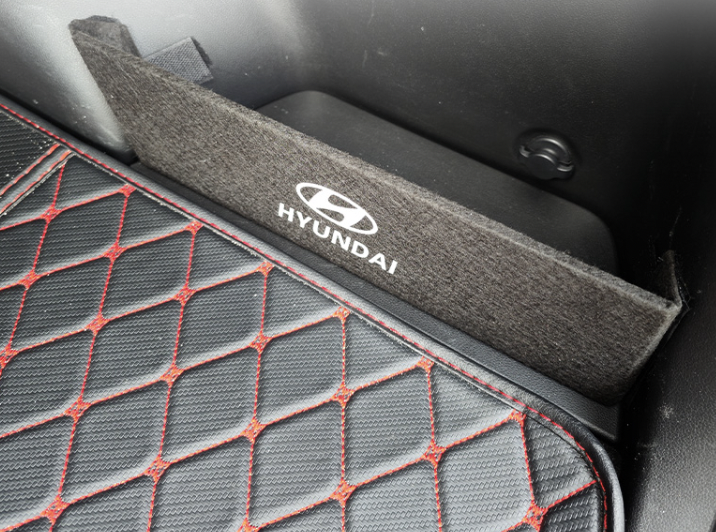 แผ่นกั้นของท้ายรถ กันไหล พร้อมโลโก้ Hyundai CRETA ฮุนได เครต้า