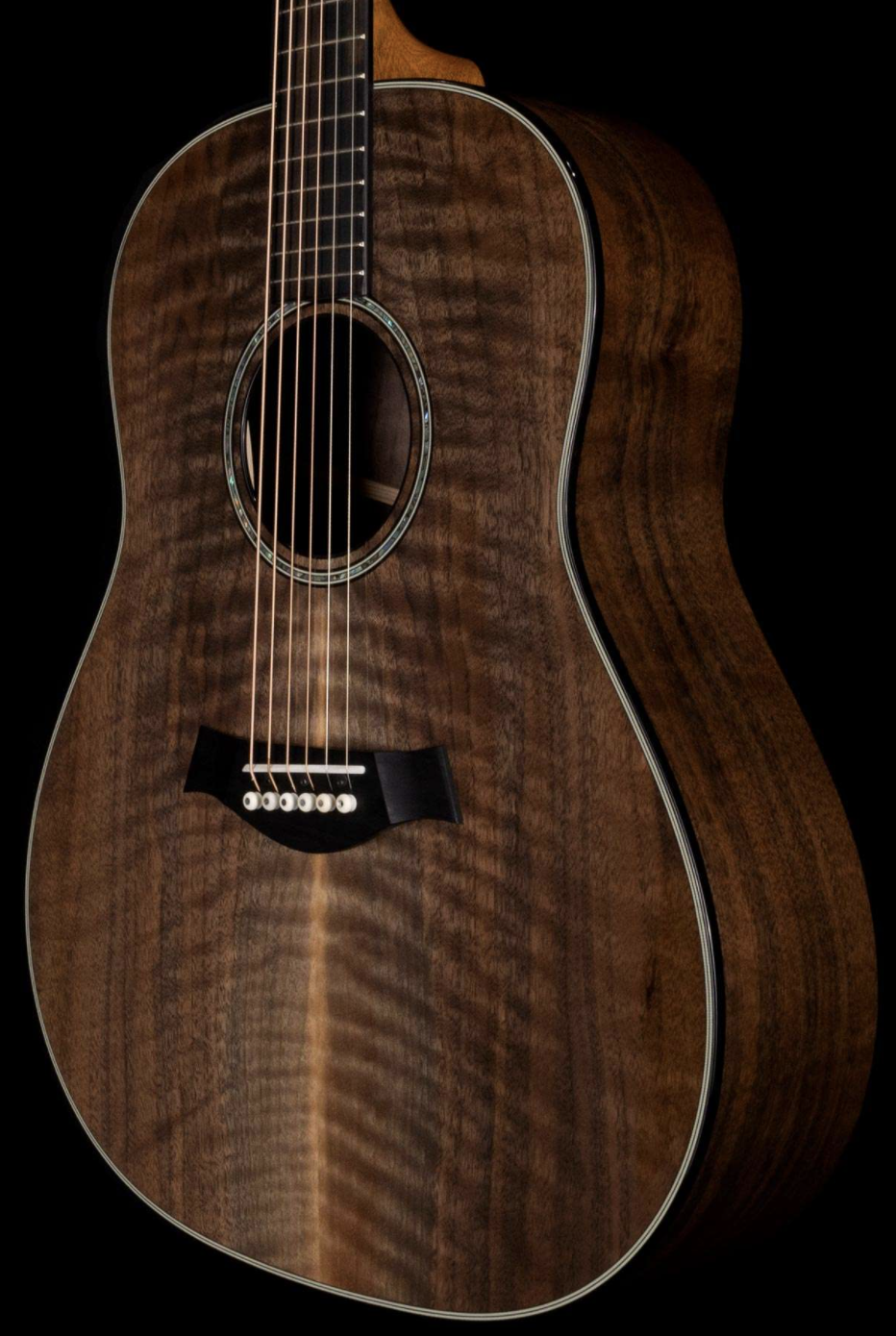 Taylor Custom Grand Pacific Catch #38 Walnut/Walnut Natural