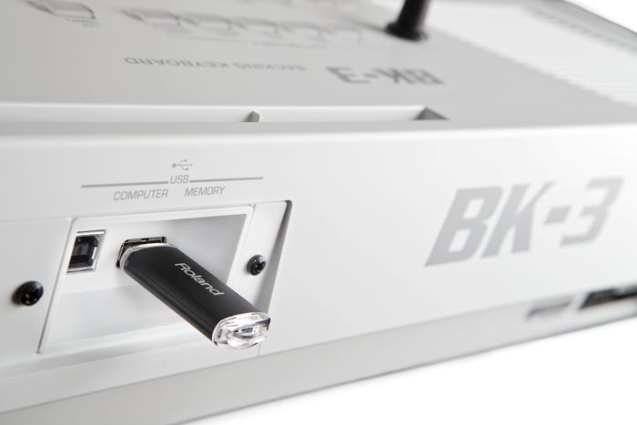Roland BK-3 Backing Keyboard