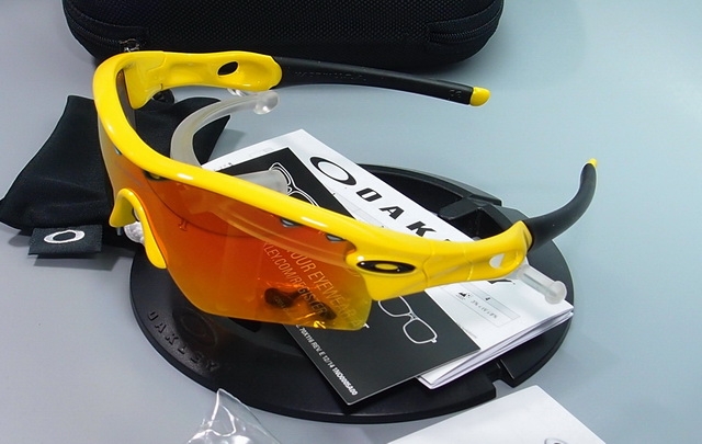 OAKLEY RADAR PATH Lemon Peel w/ Fire Iridium Vented 09-748