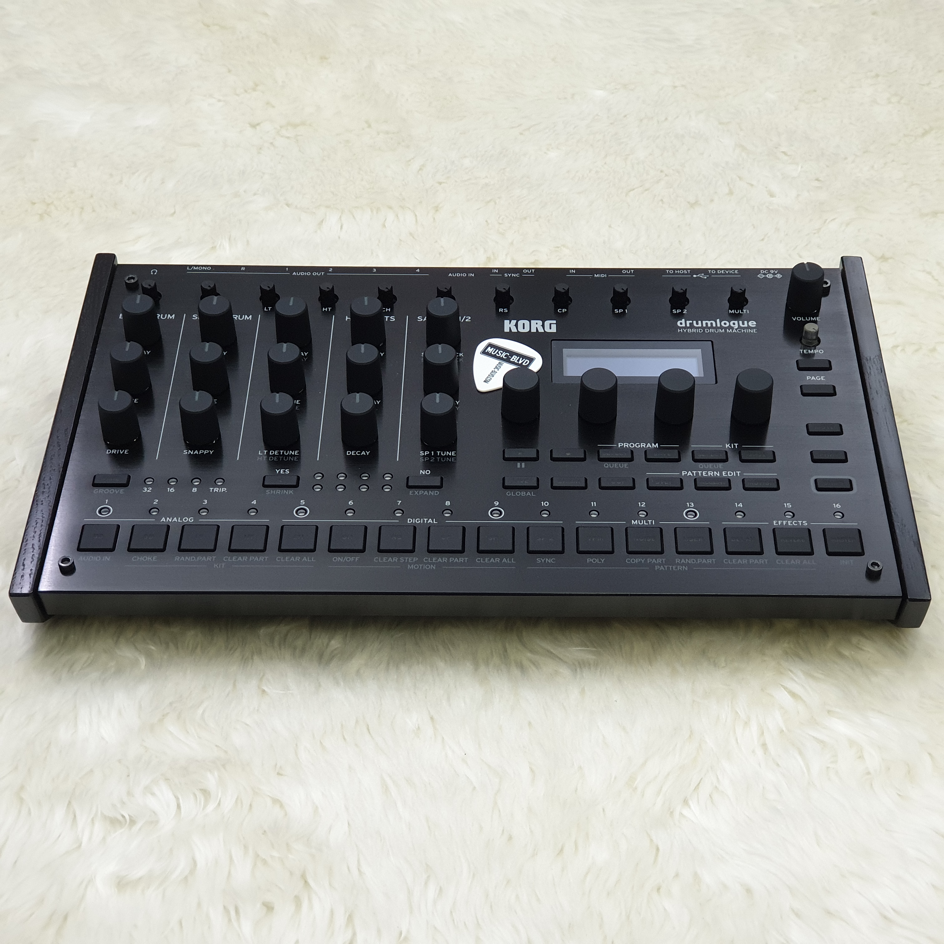 Korg Drumlogue Hybrid Drum Machine