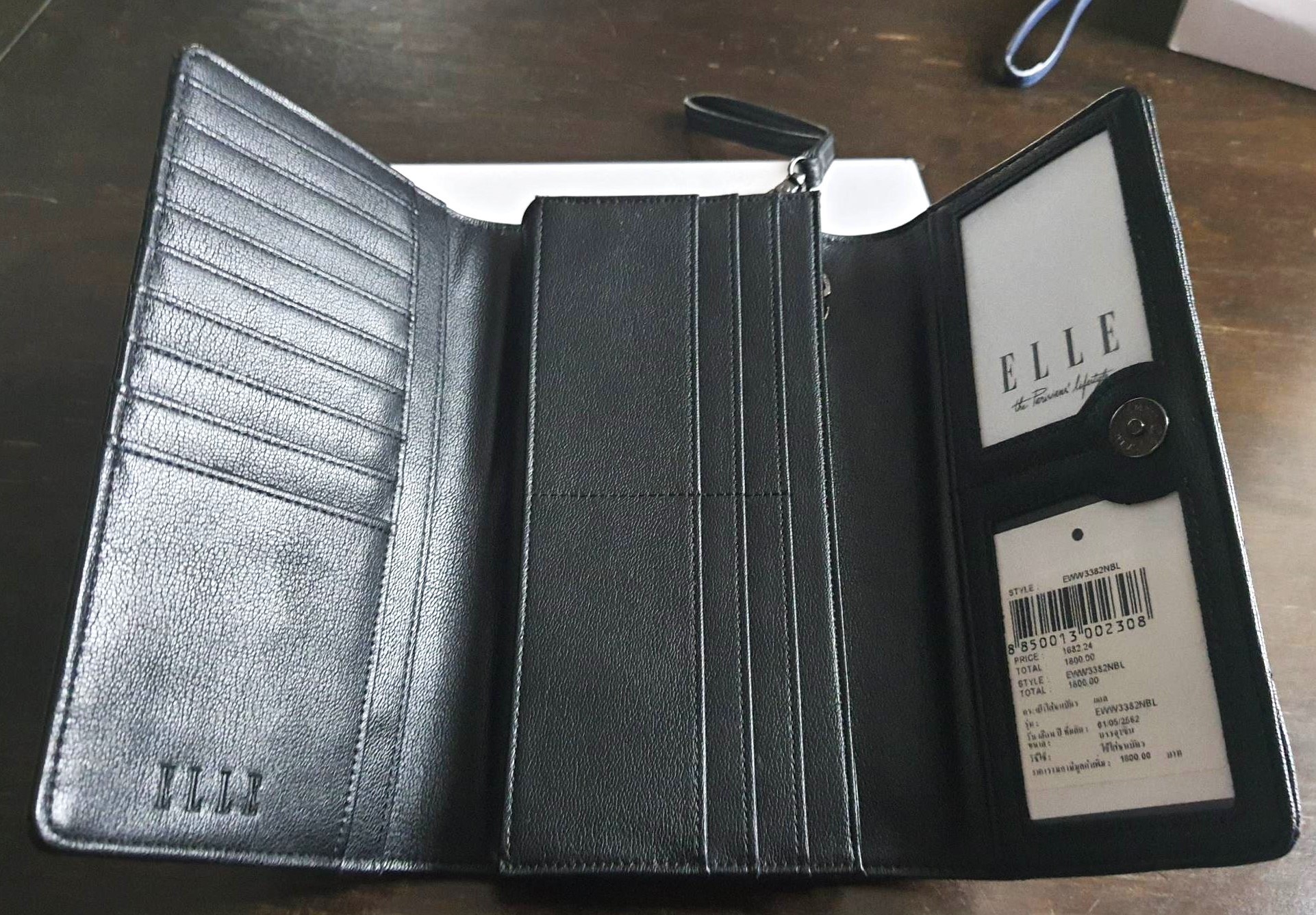 กระเป๋าสตางค์ ELLE ดำ 3 พับ มีหู ใหม่ แท้