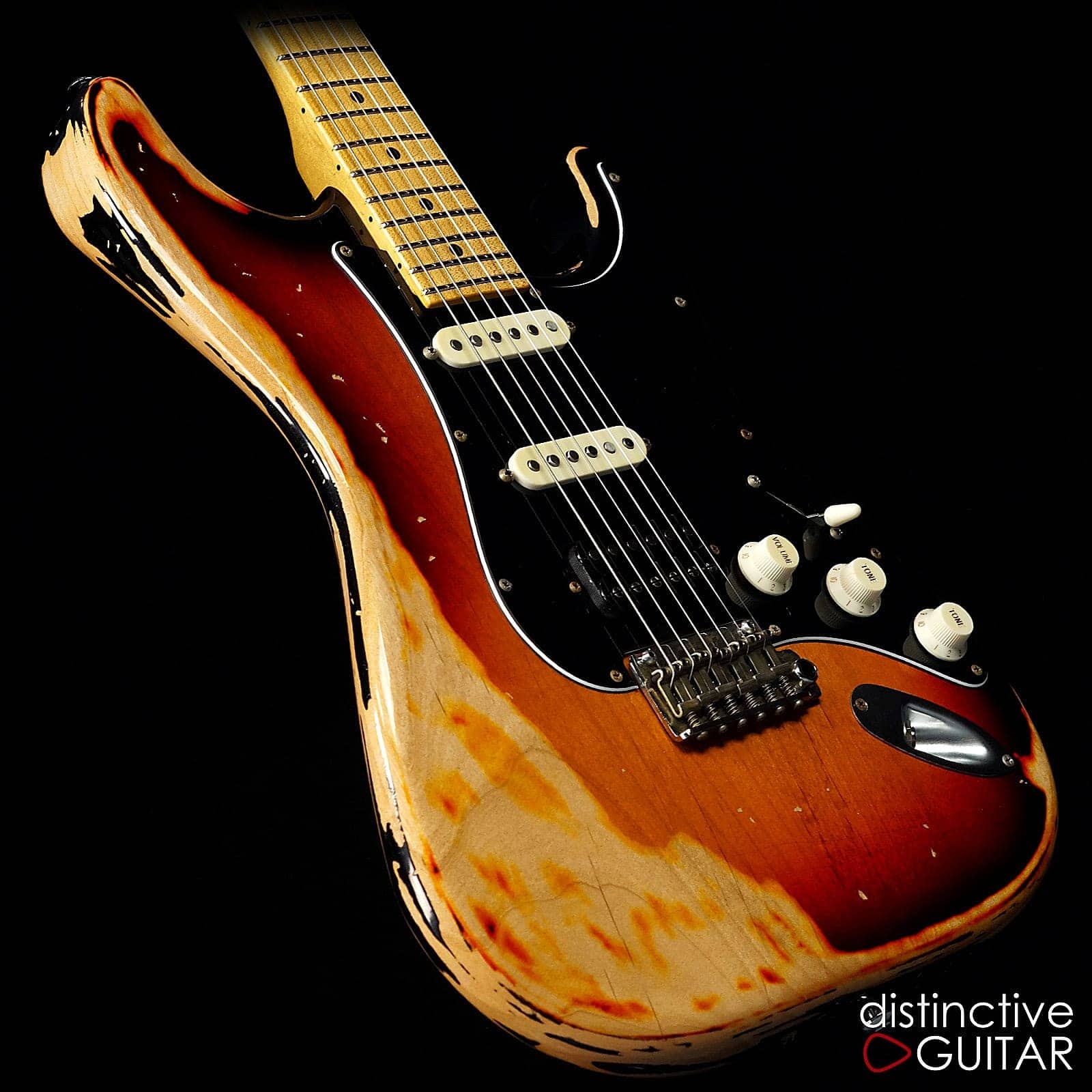 Suhr Classic Antique Extra Heavy Relic 3 Tone Sunburst