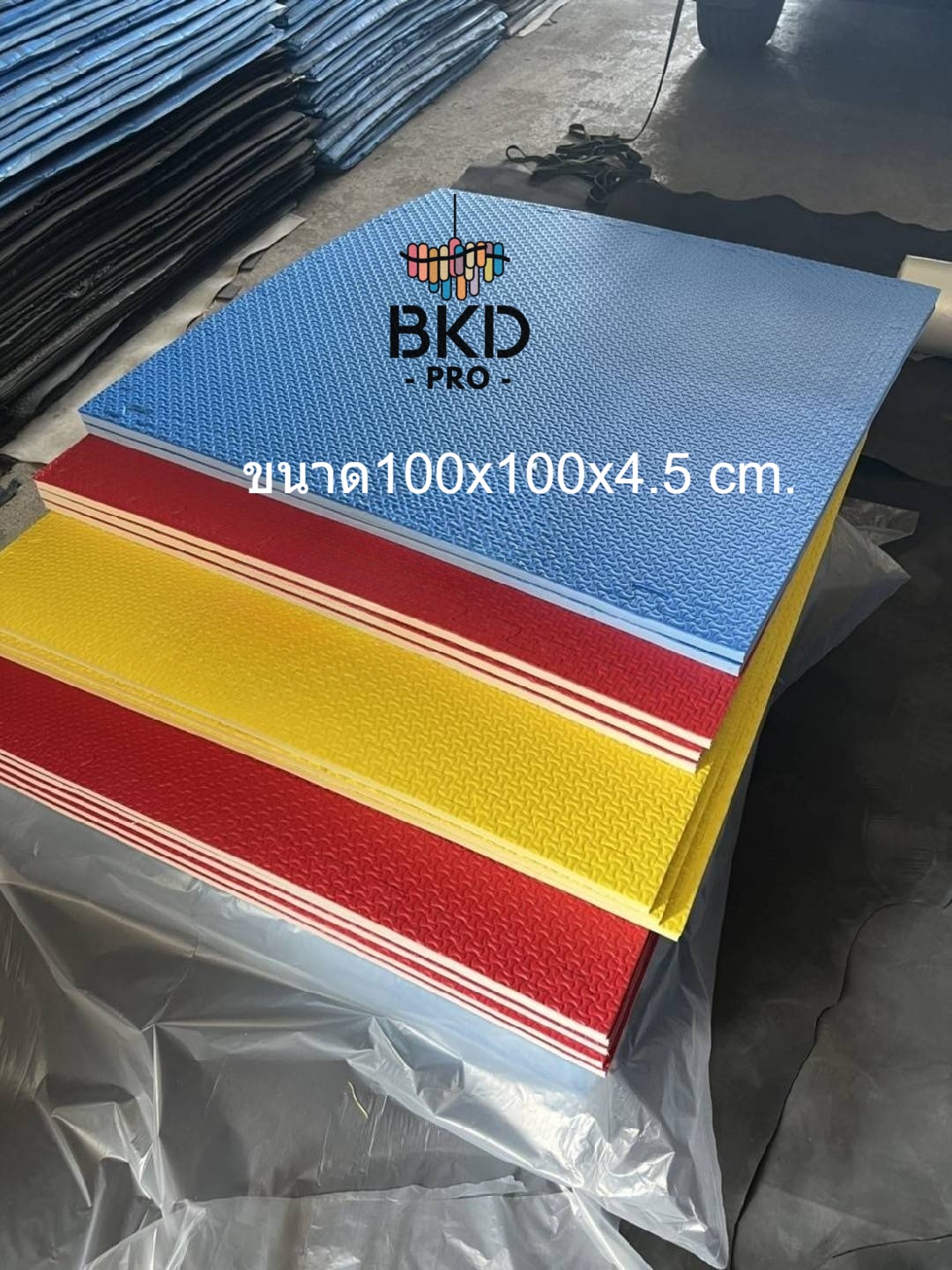 แผ่นโฟมยางจิ๊กซอว์ EVA งานไทยเกรดA แผ่นยางงานในร่ม ขนาดแผ่น100x100x4.5 ซม. หนา 45 มม. ,แผ่นกันกระแทก,โฟมยางปูพื้น,จิ๊กซอว์ปูพื้น, ปูกับห้องเด็ก ห้องออกกำลังกาย ค่ายมวย โรงยิม