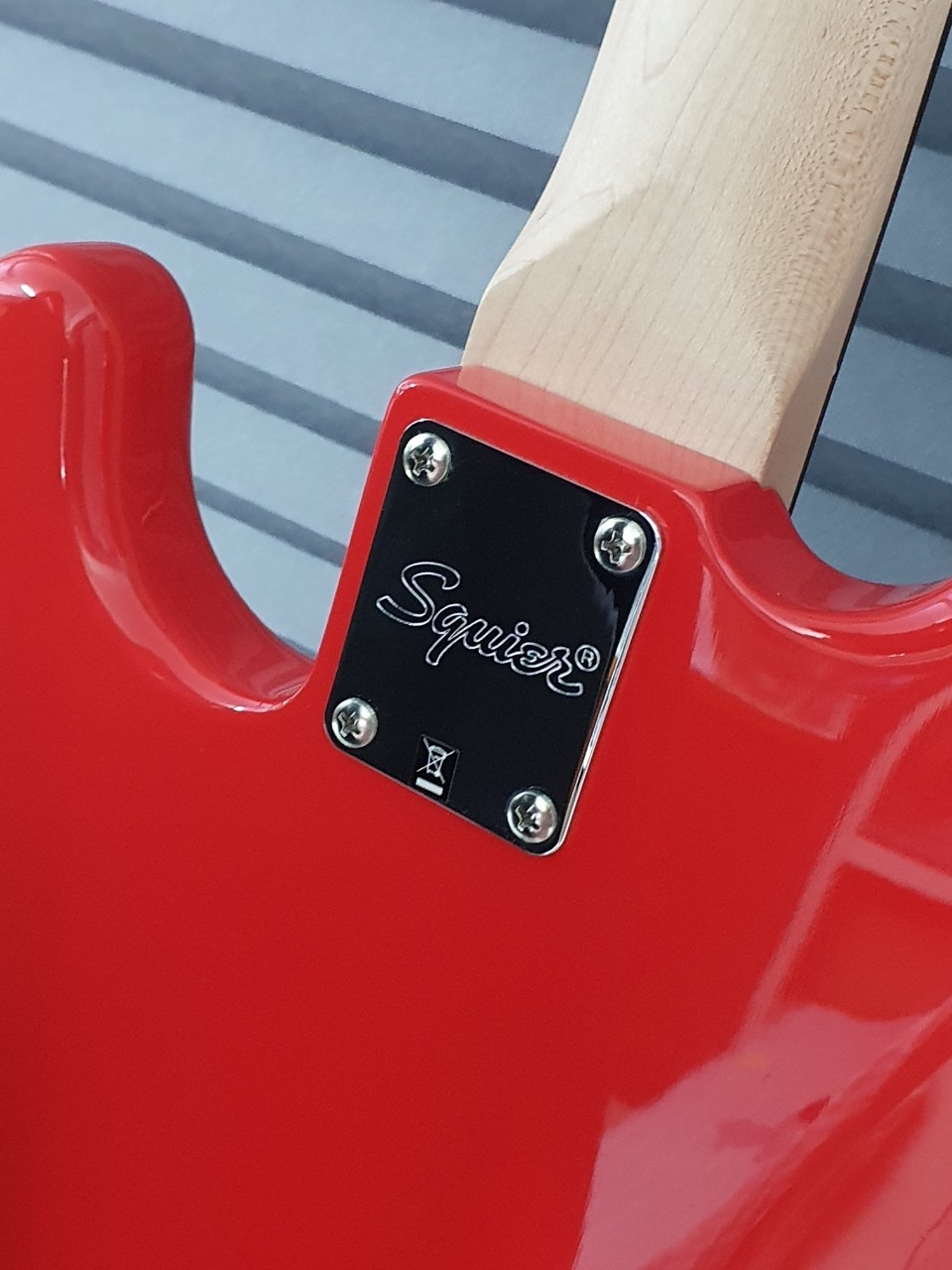 Squier Affinity Series Precision Bass PJ, Rosewood Fingerboard