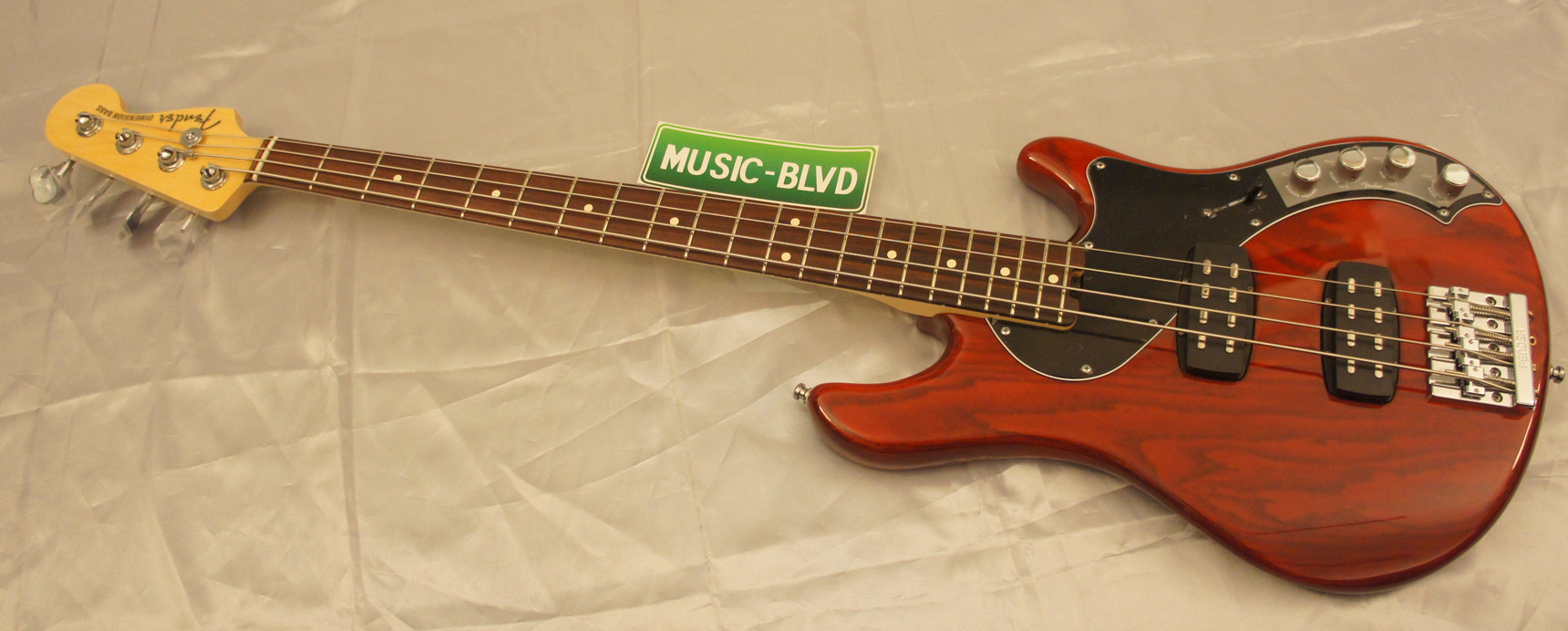 Fender American Deluxe Dimension Bass IV HH Electric Bass