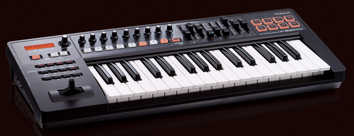 Roland A-300 PRO
