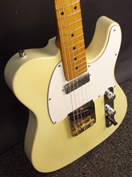 RAM NEO-T Guitar in Blonde