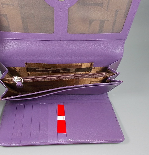 กระเป๋าสตางค์ ELLE ม่วงมะปรางเข้ม ใหม่ แท้