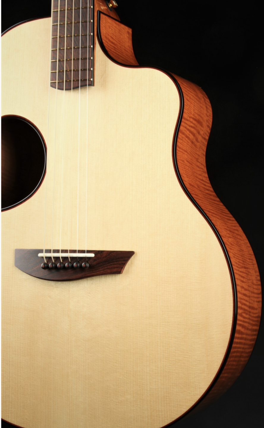 McPherson MG 4.0 XP - Flamed Mahogany/Red Spruce