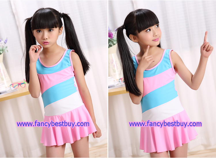 ชุดว่ายน้ำเด็กหญิง แบบ 1 ชิ้น สีชมพูอ่อน มีขนาด L, XL